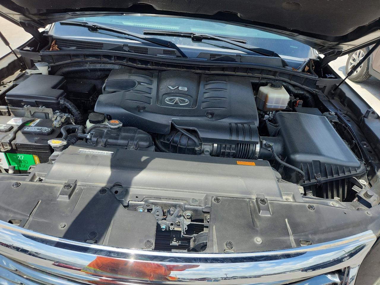 2012 INFINITI QX56