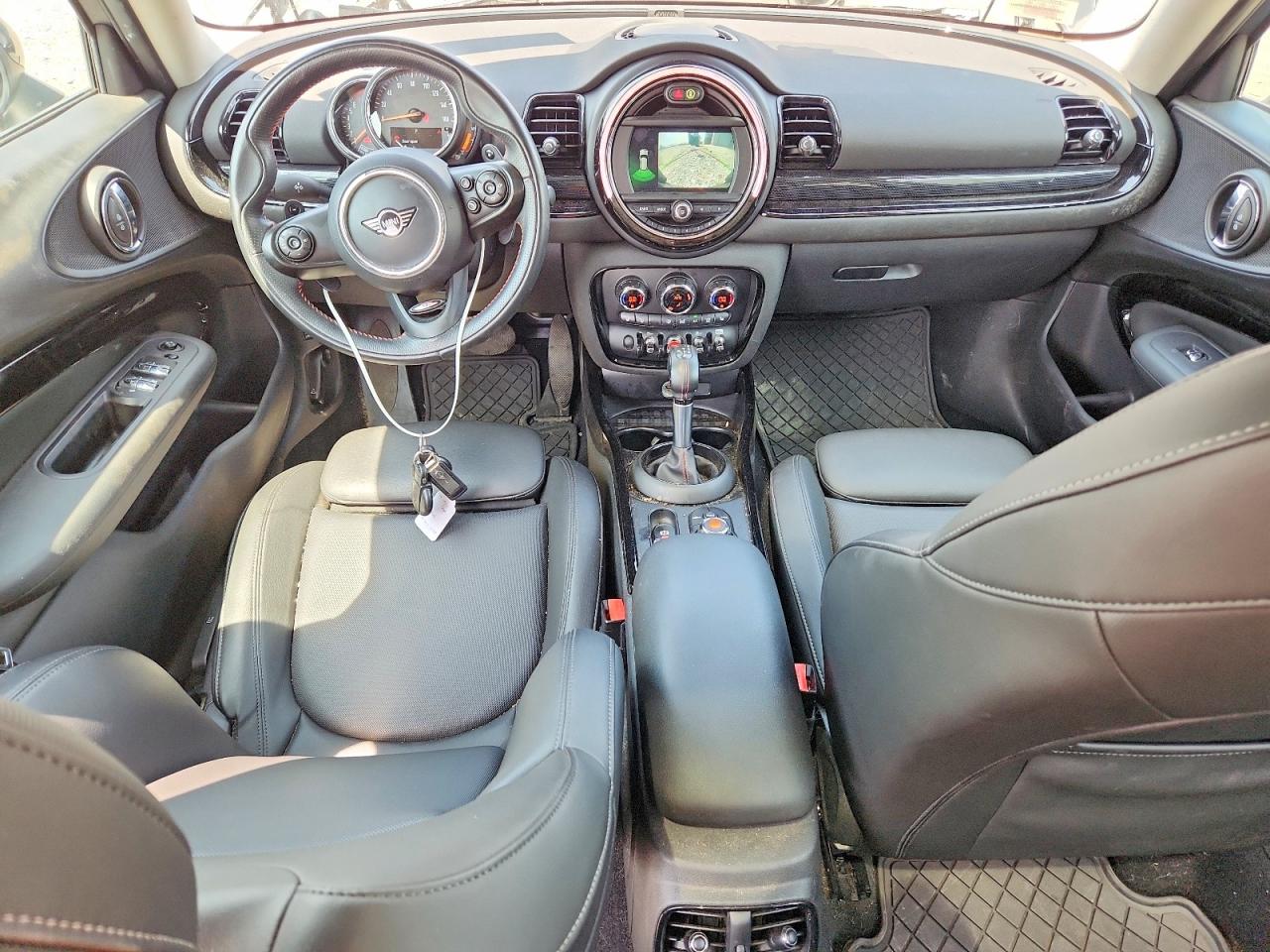 2019 MINI COOPER