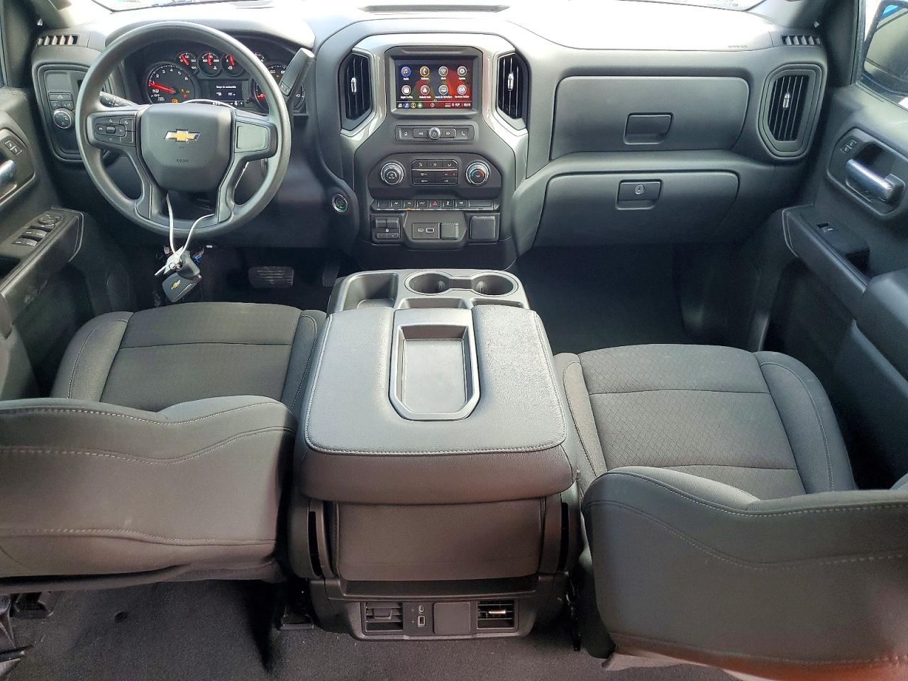 2025 CHEVROLET SILVERADO