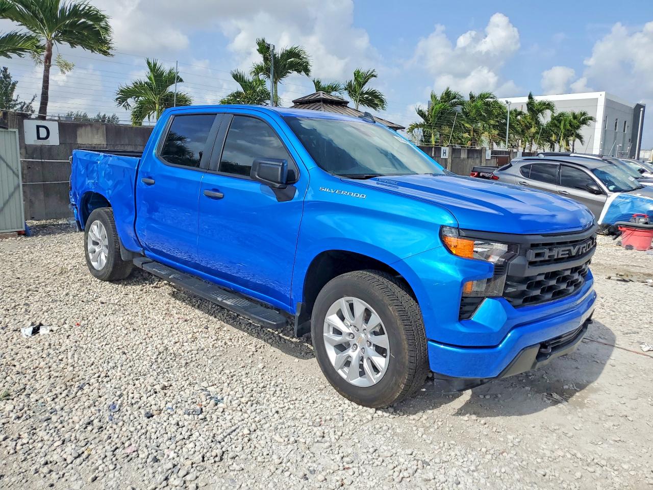 2025 CHEVROLET SILVERADO