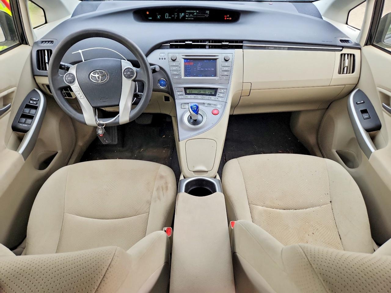 2014 TOYOTA PRIUS