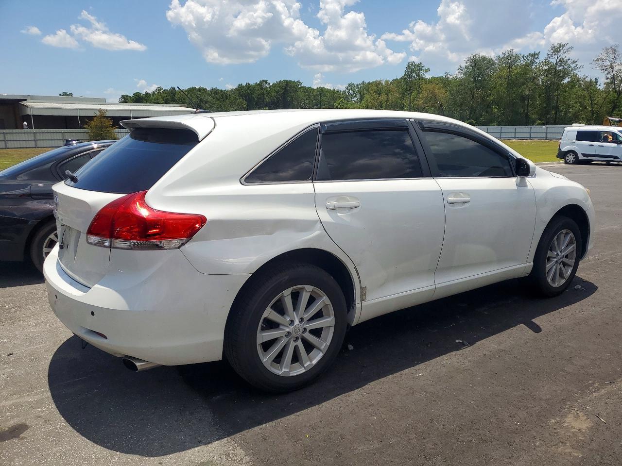 2010 TOYOTA VENZA