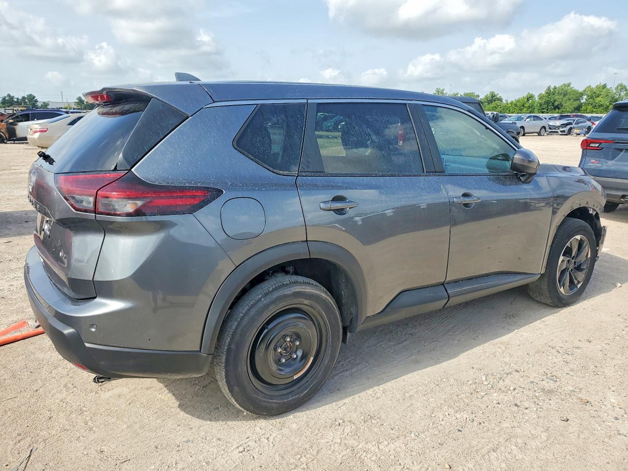 2025 NISSAN ROGUE