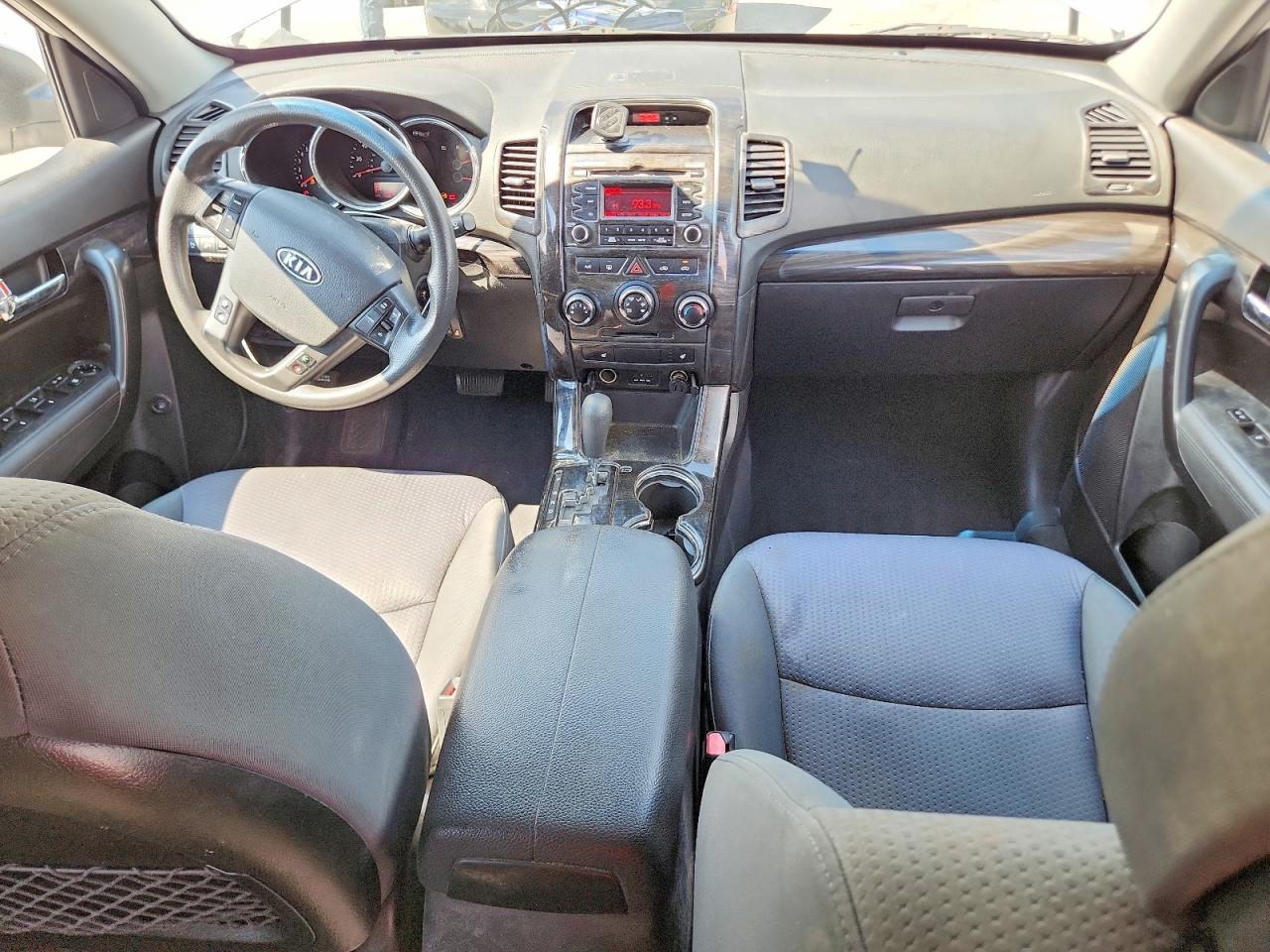 2012 KIA SORENTO