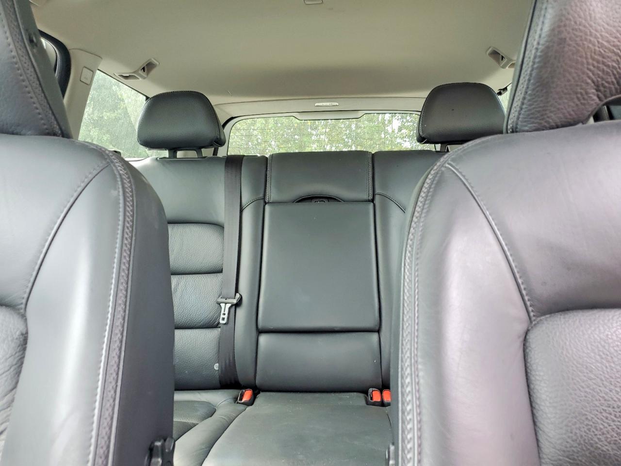 2011 VOLVO XC70