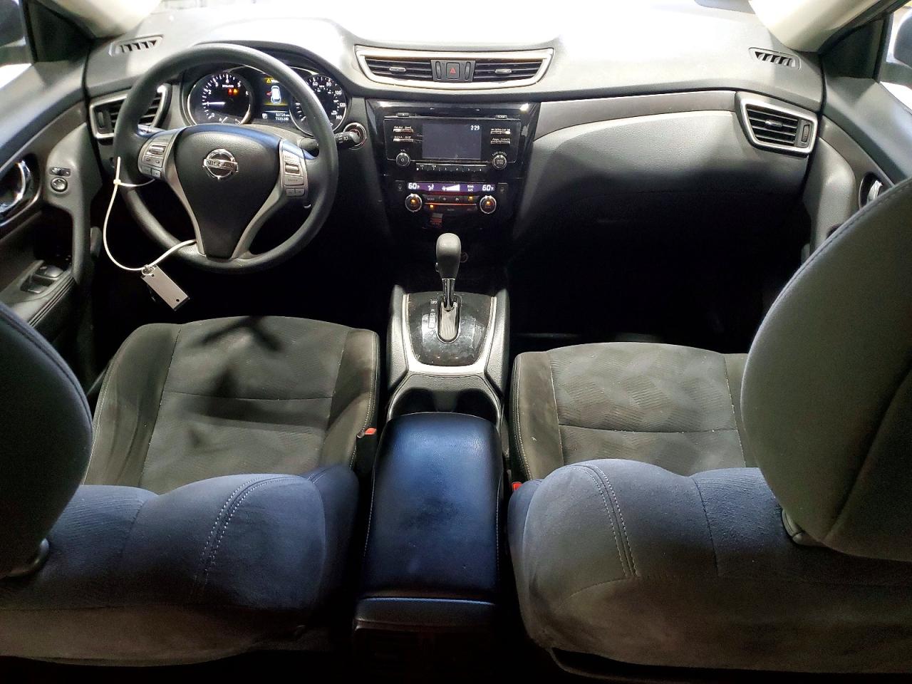 2015 NISSAN ROGUE