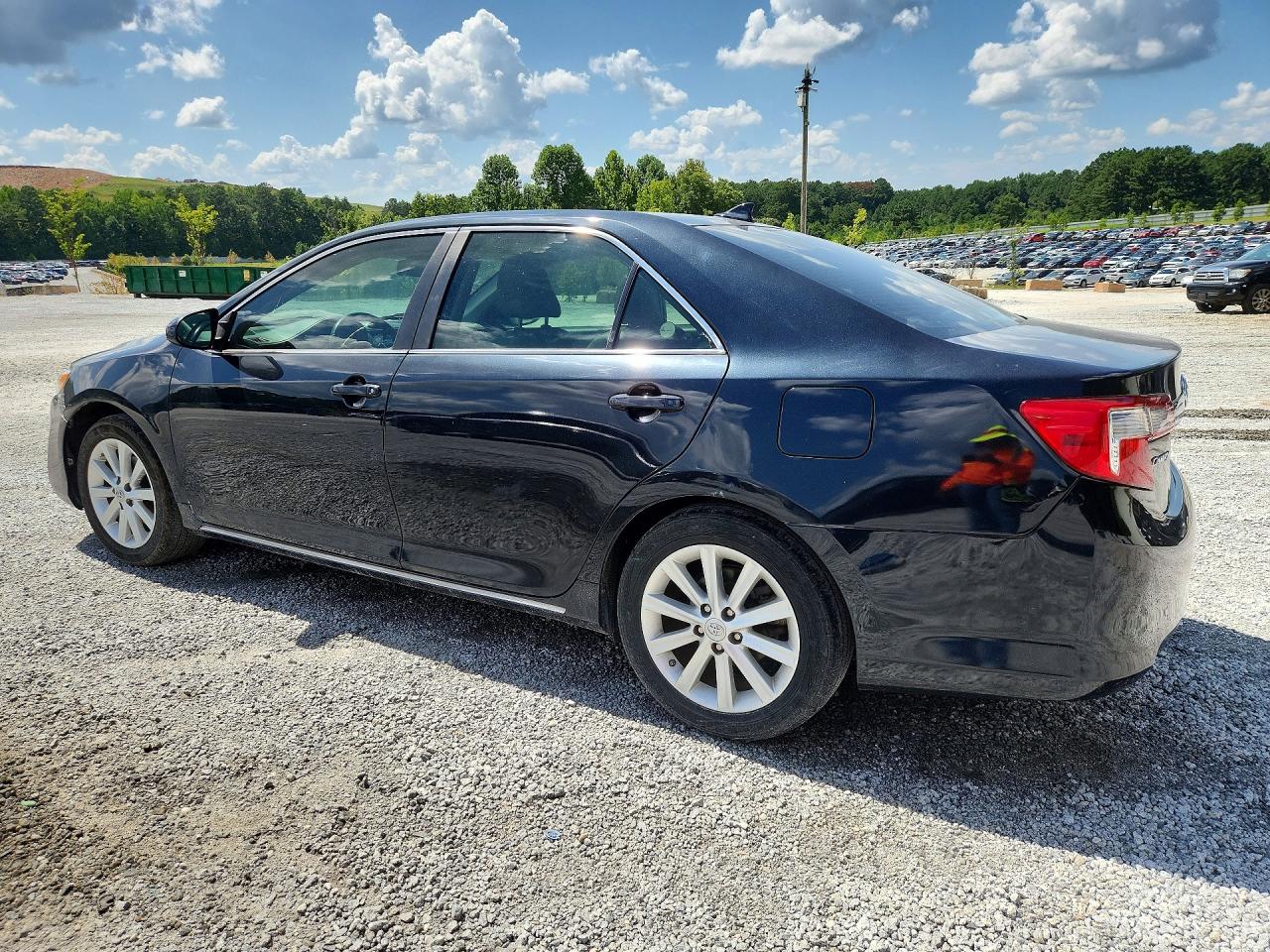 2012 TOYOTA CAMRY SOLA