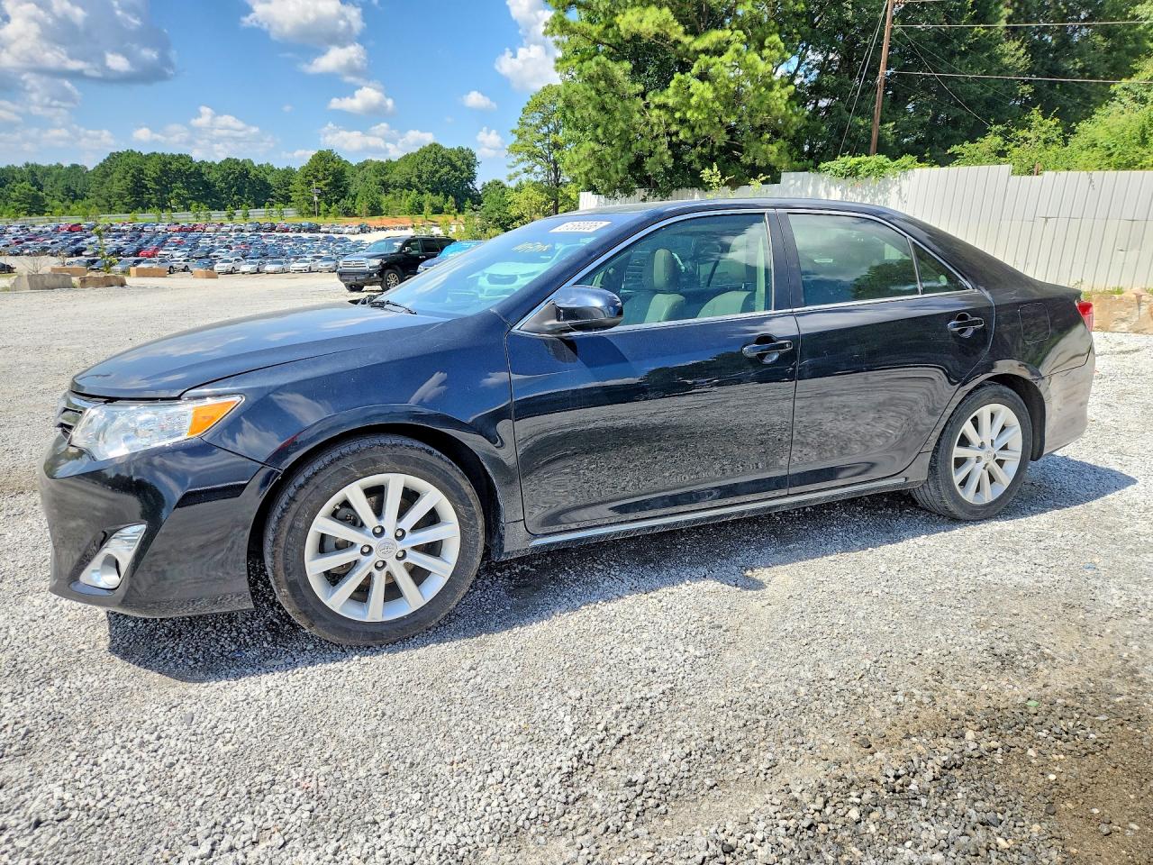 2012 TOYOTA CAMRY SOLA