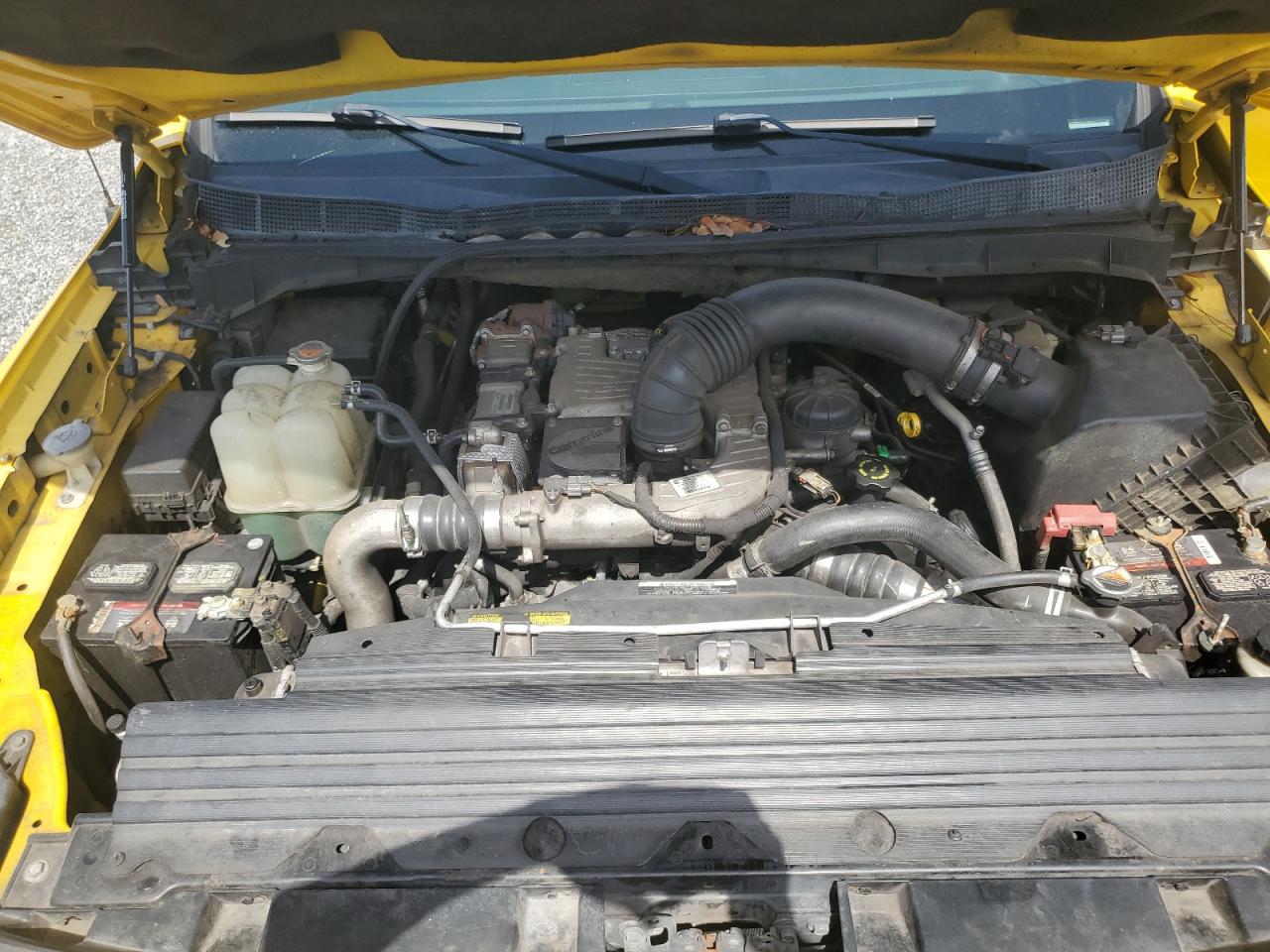 2016 NISSAN TITAN