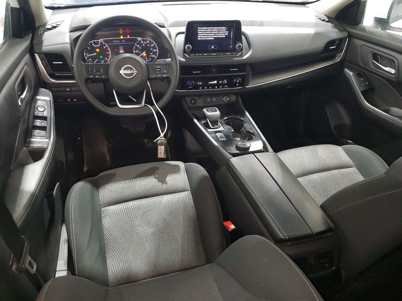 2024 NISSAN ROGUE