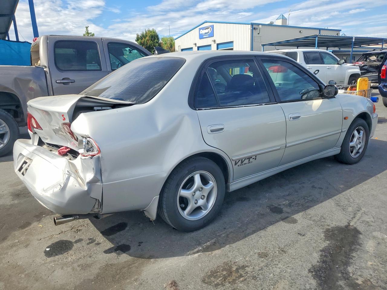 2002 TOYOTA COROLLA