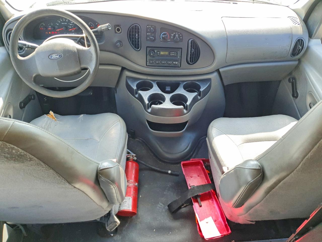 2006 FORD ECONOLINE