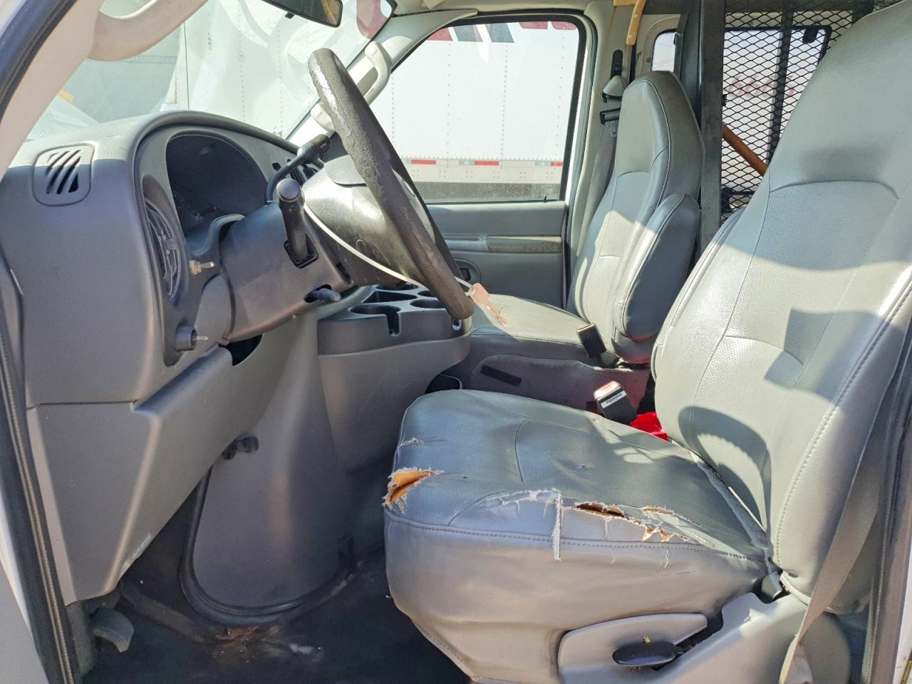 2006 FORD ECONOLINE