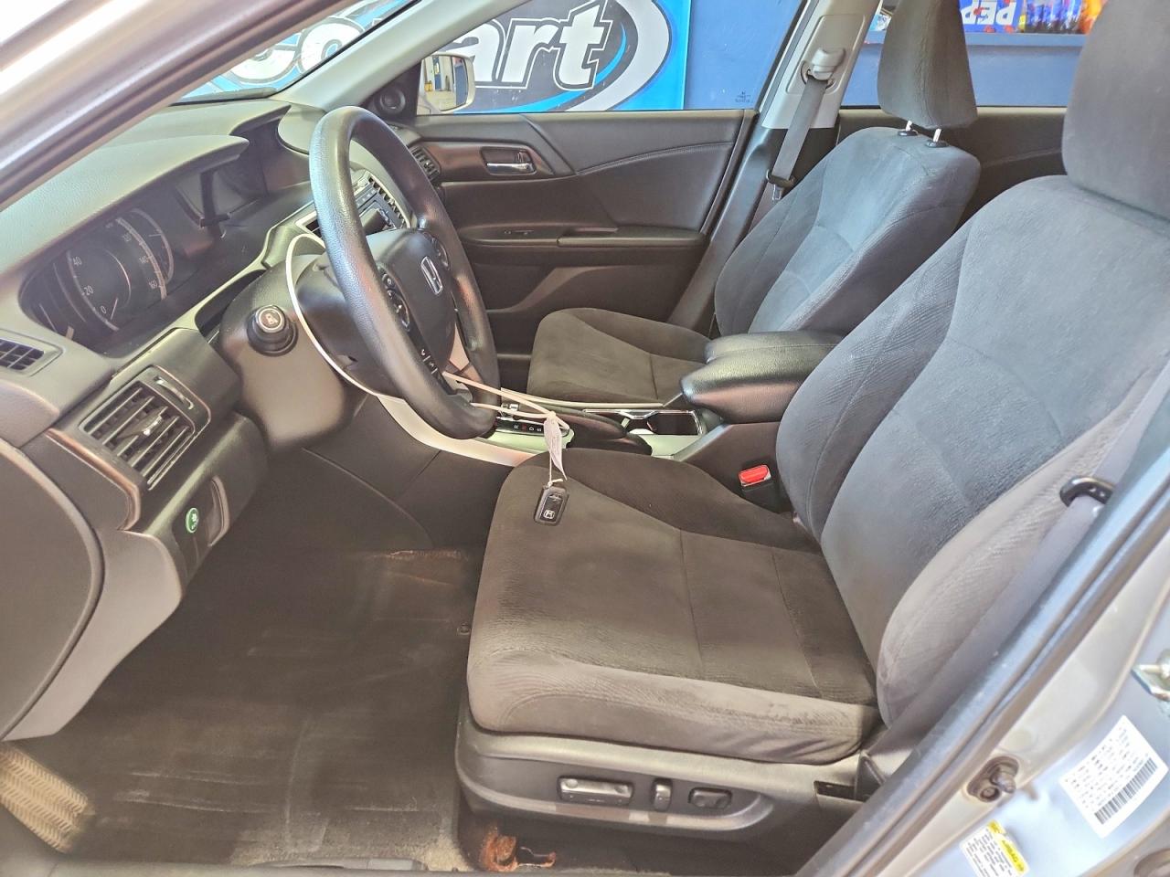 2015 HONDA ACCORD