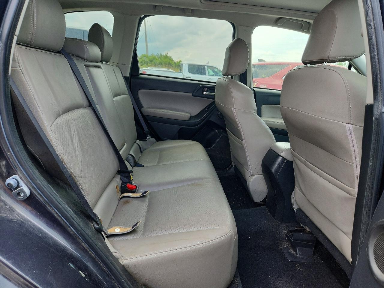 2015 SUBARU FORESTER
