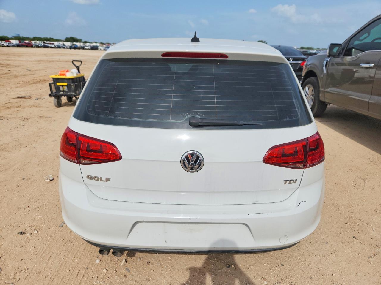 2015 VOLKSWAGEN GOLF