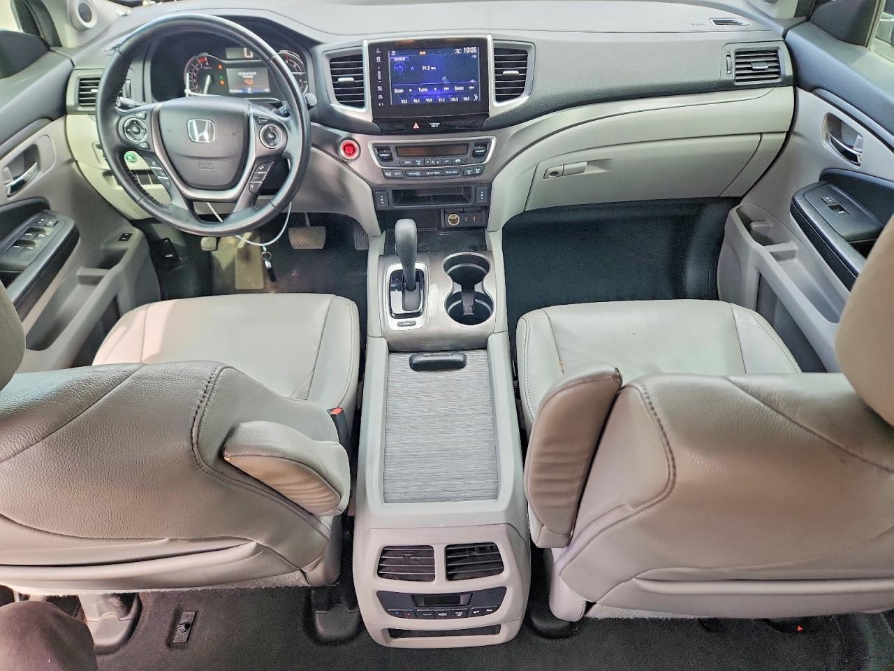 2017 HONDA PILOT