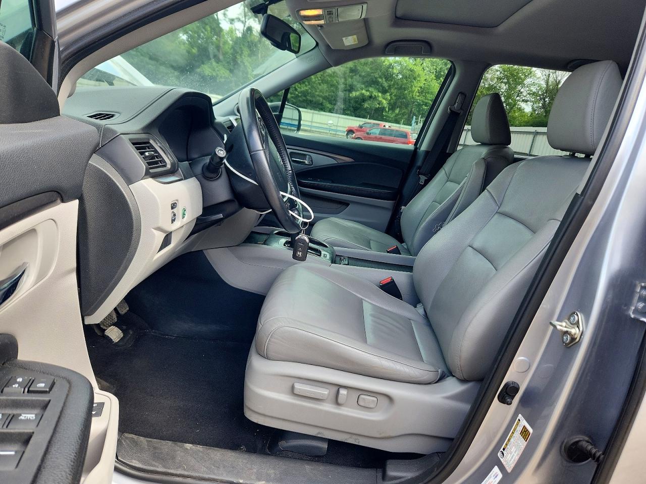 2017 HONDA PILOT