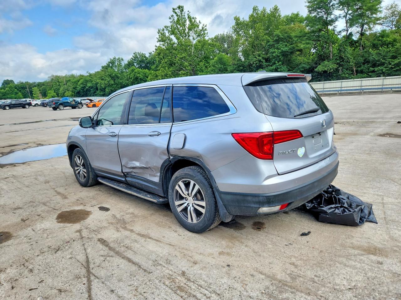 2017 HONDA PILOT