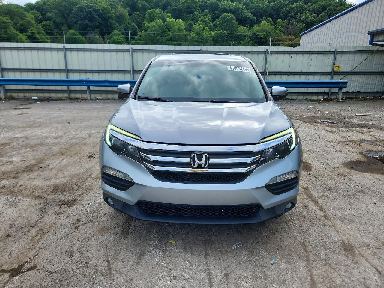 2017 HONDA PILOT
