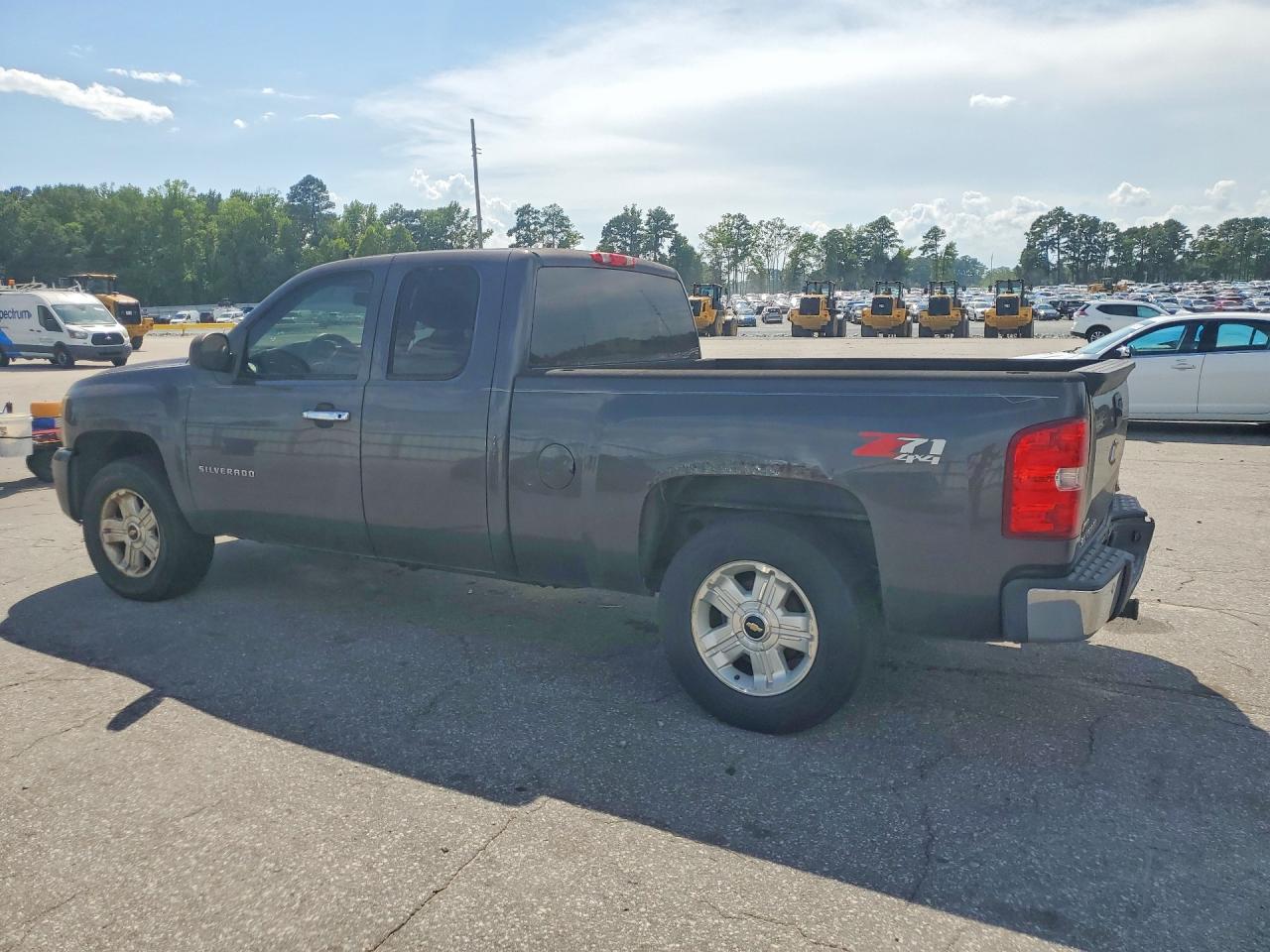 2011 CHEVROLET SILVERADO