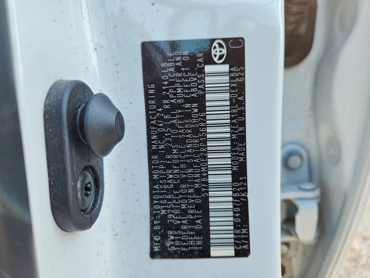 2024 TOYOTA COROLLA