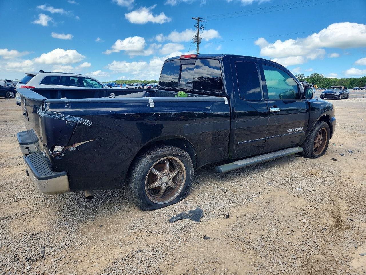2014 NISSAN TITAN