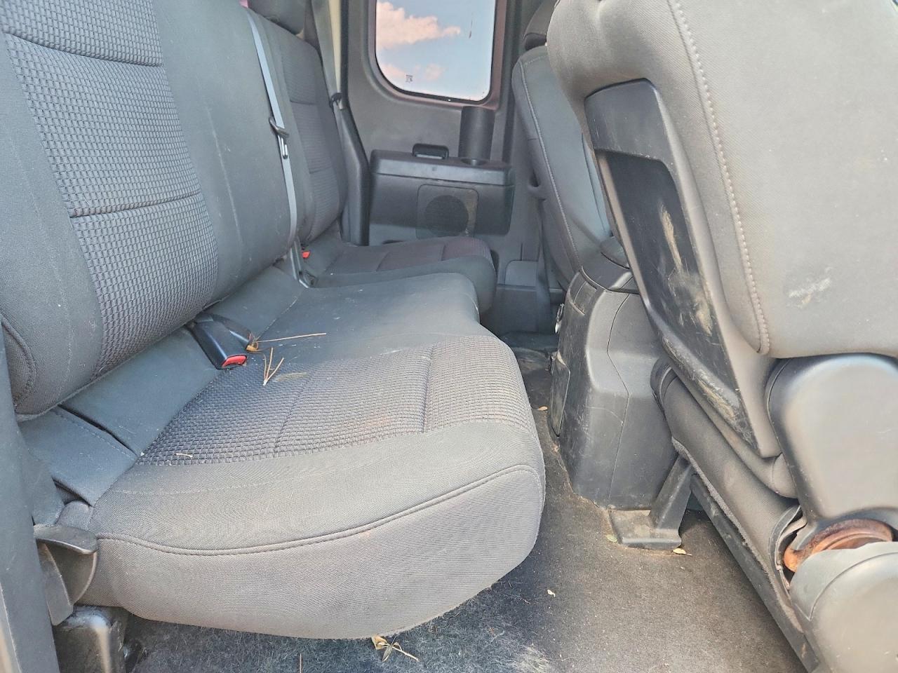 2014 NISSAN TITAN