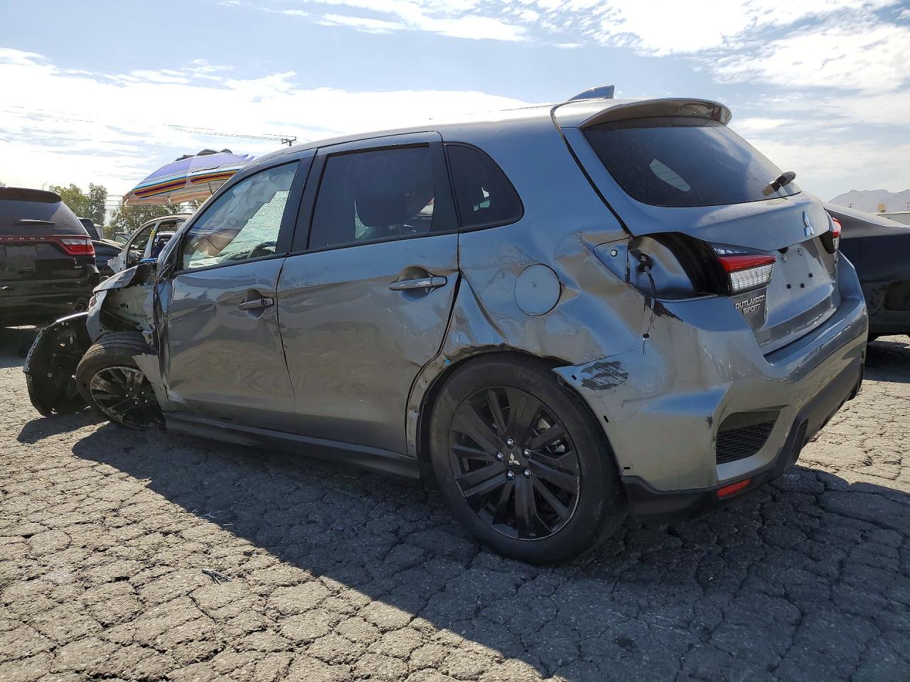 2026 MITSUBISHI OUTLANDER