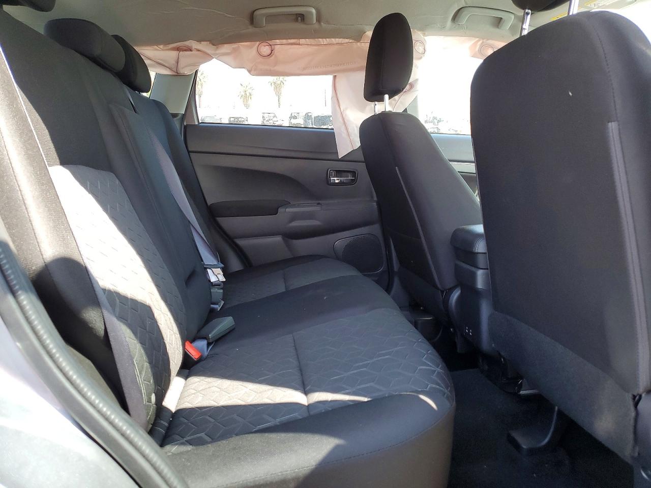 2026 MITSUBISHI OUTLANDER