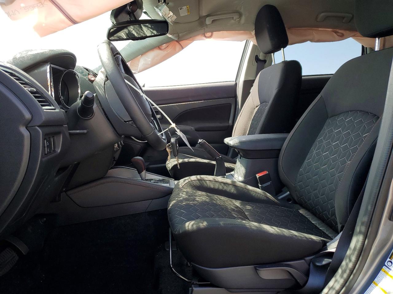 2026 MITSUBISHI OUTLANDER