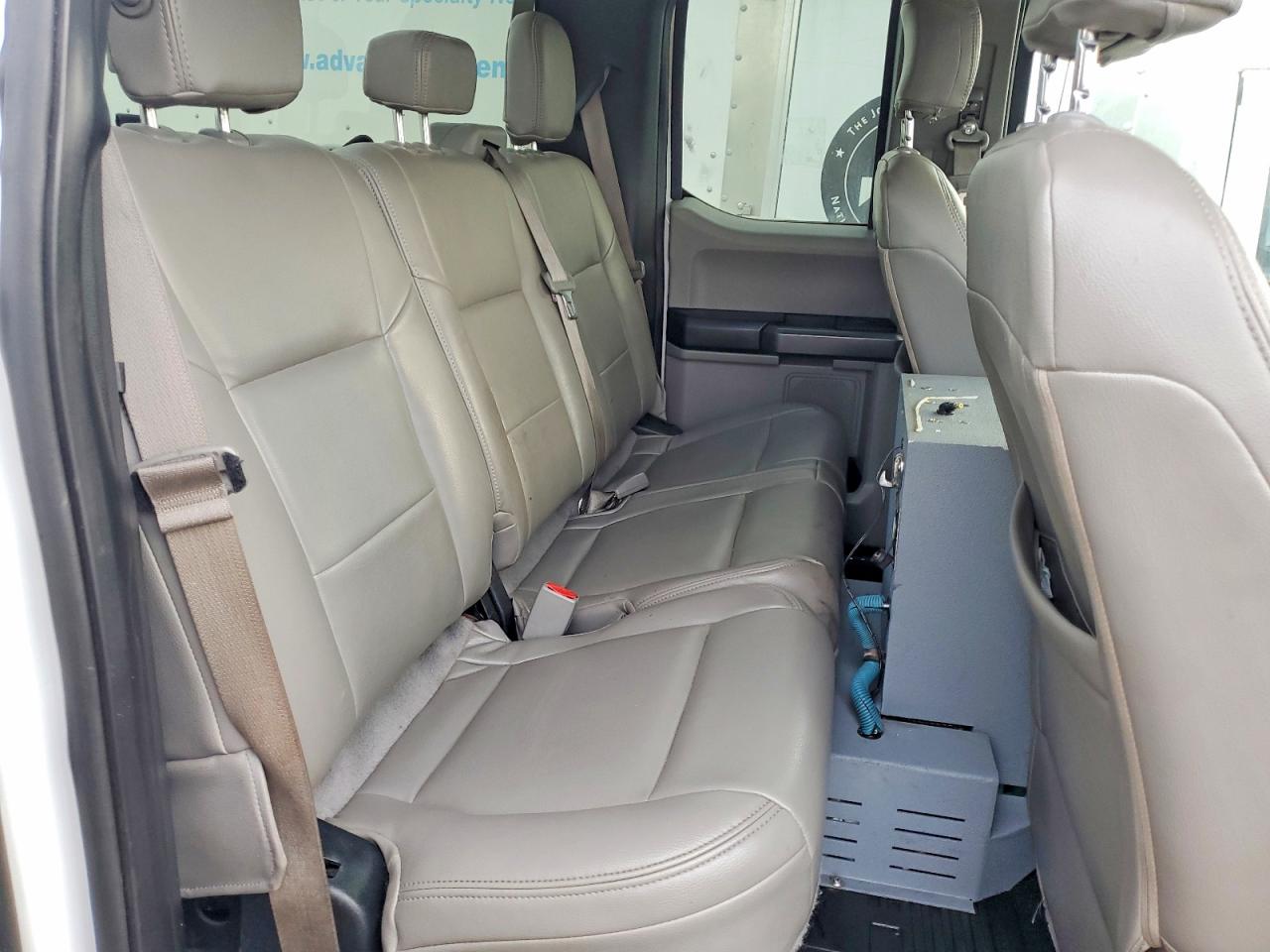 2017 FORD F550