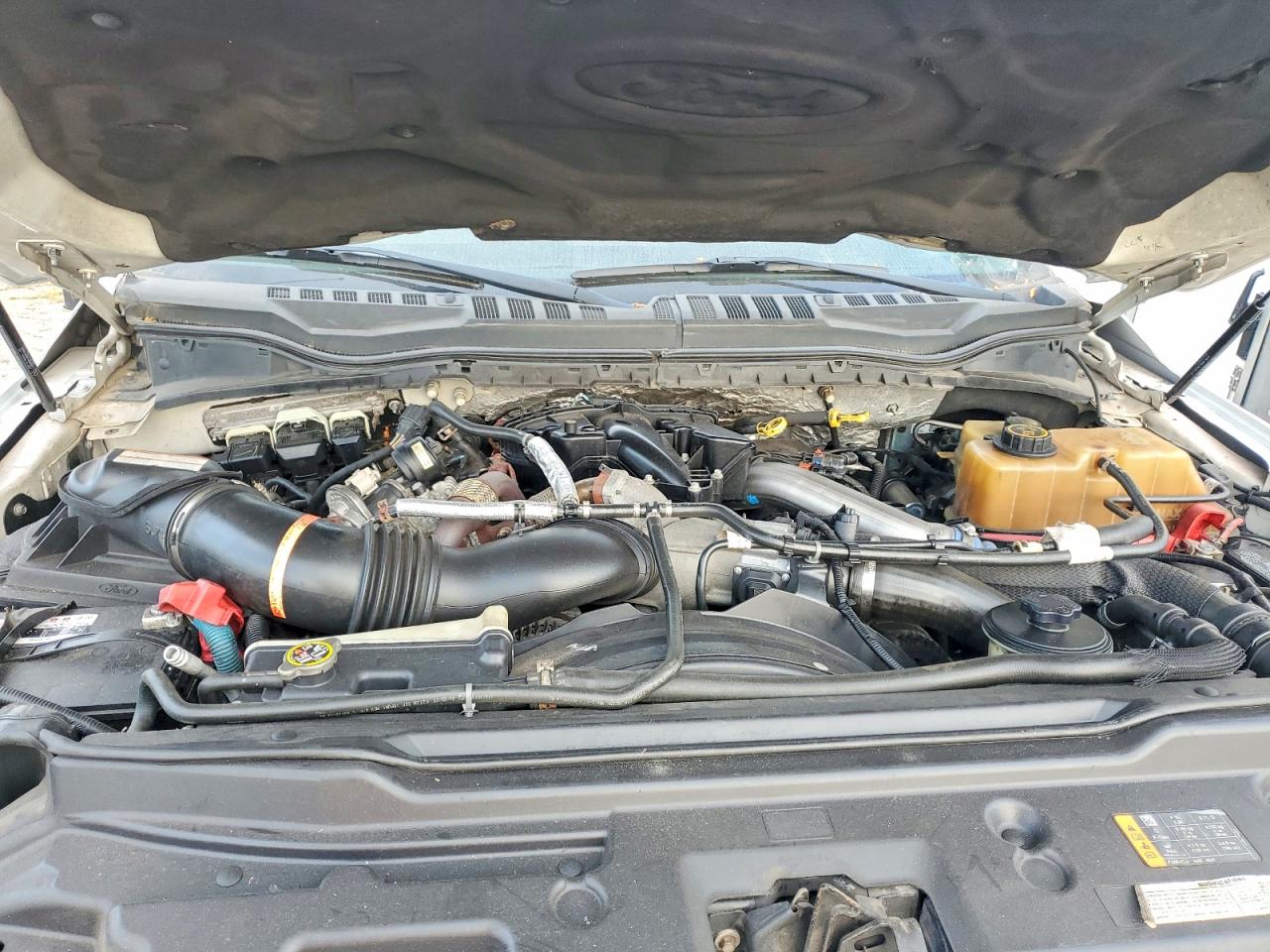 2017 FORD F550