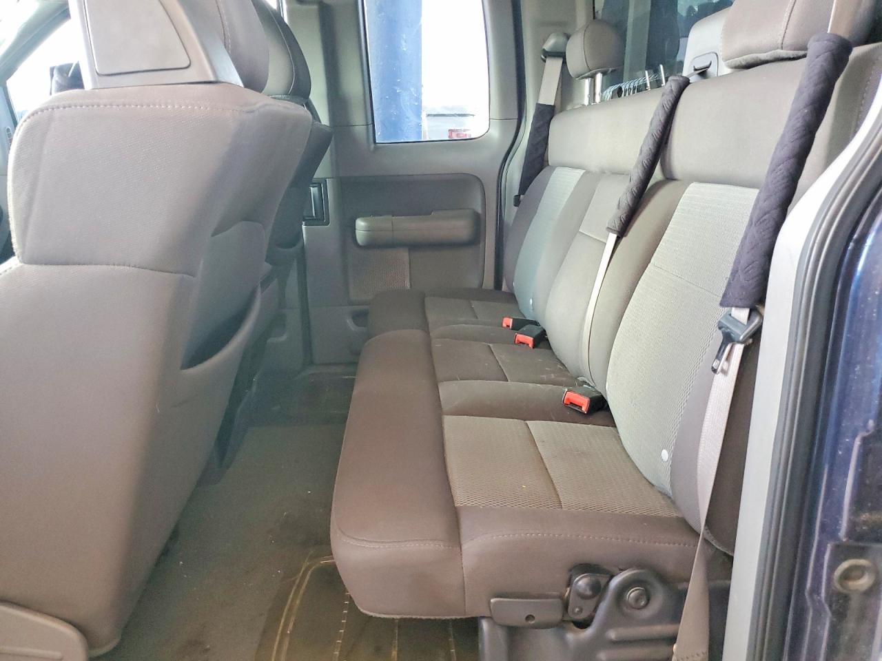 2005 FORD F150
