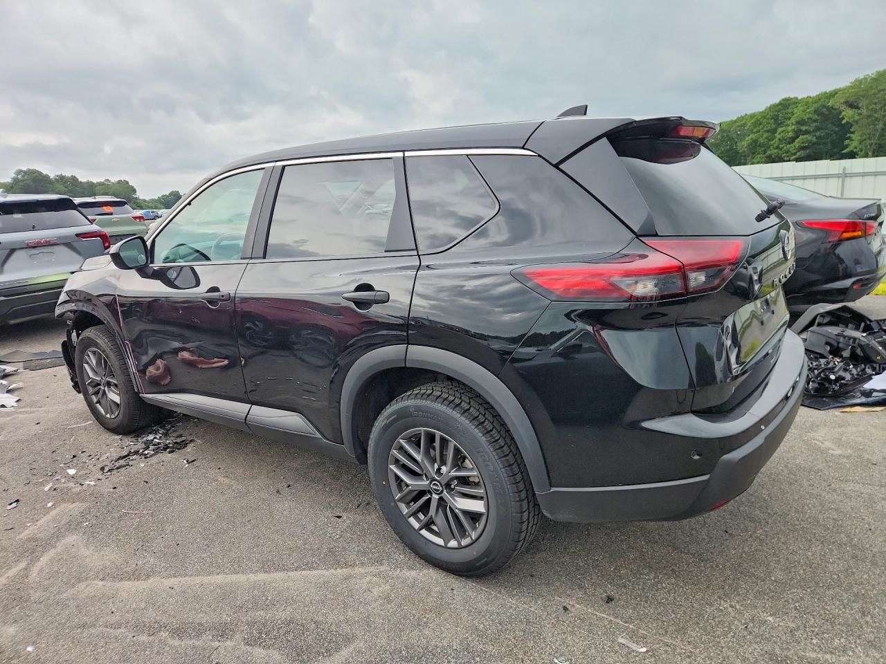 2024 NISSAN ROGUE