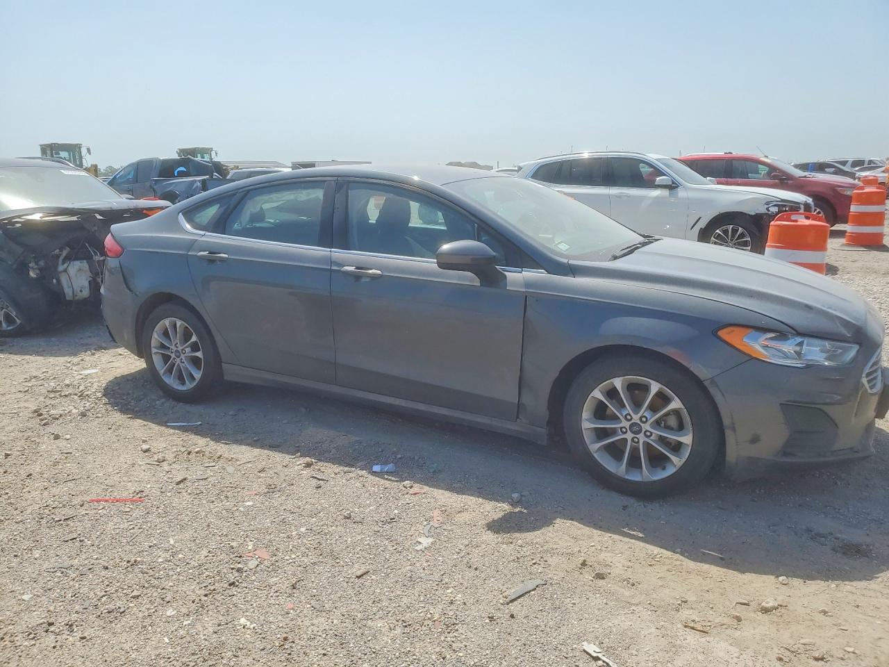 2020 FORD FUSION