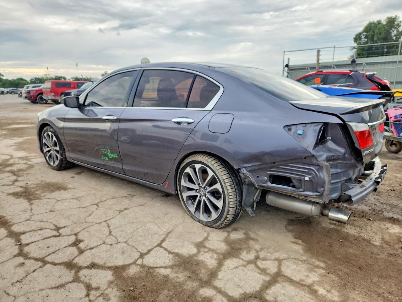 2015 HONDA ACCORD