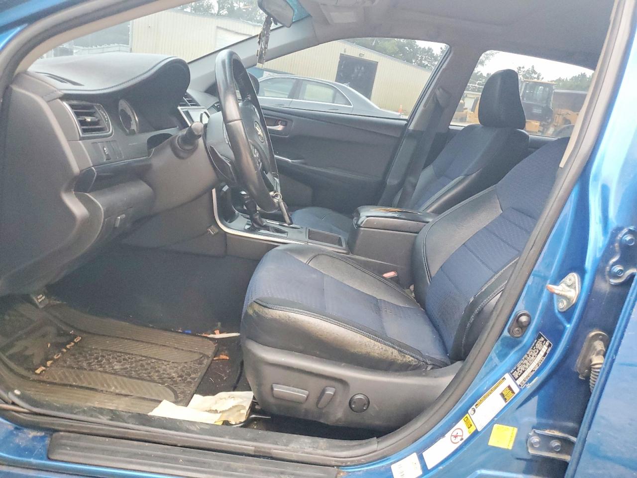 2016 TOYOTA CAMRY