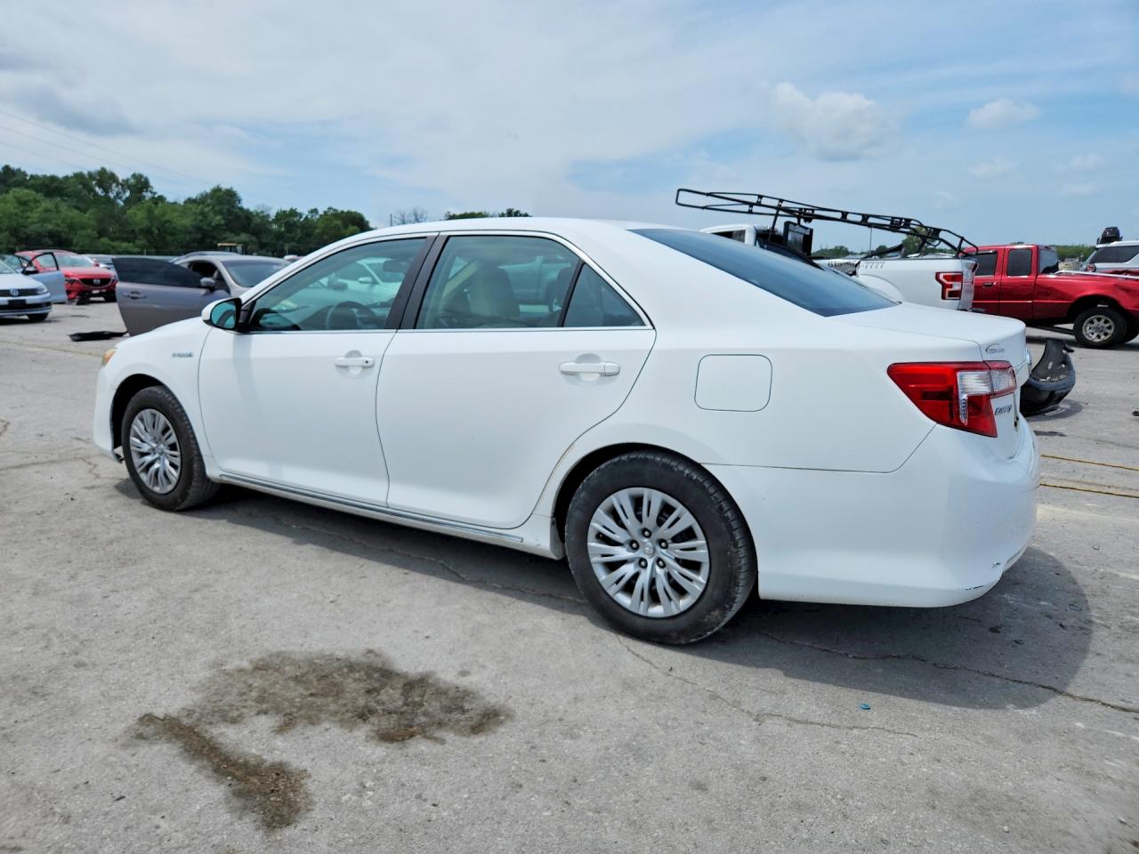 2012 TOYOTA CAMRY SOLA