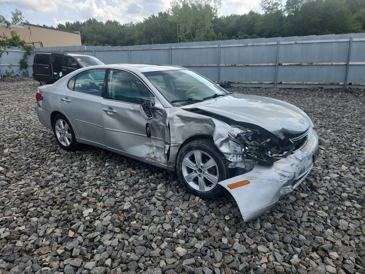 2005 LEXUS ES330