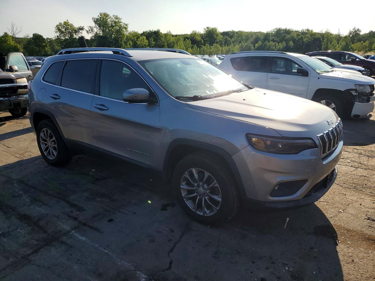 2019 JEEP CHEROKEE