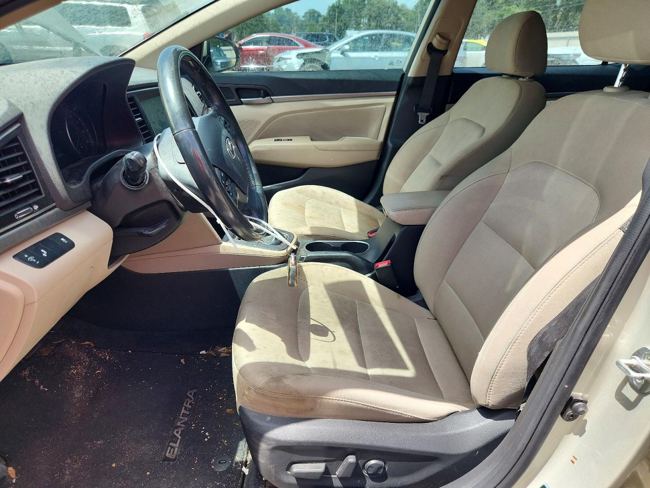 2017 HYUNDAI ELANTRA