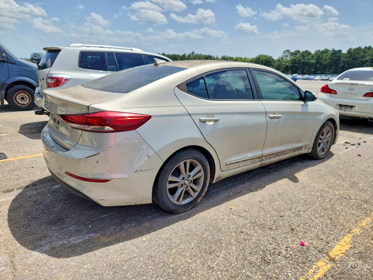 2017 HYUNDAI ELANTRA