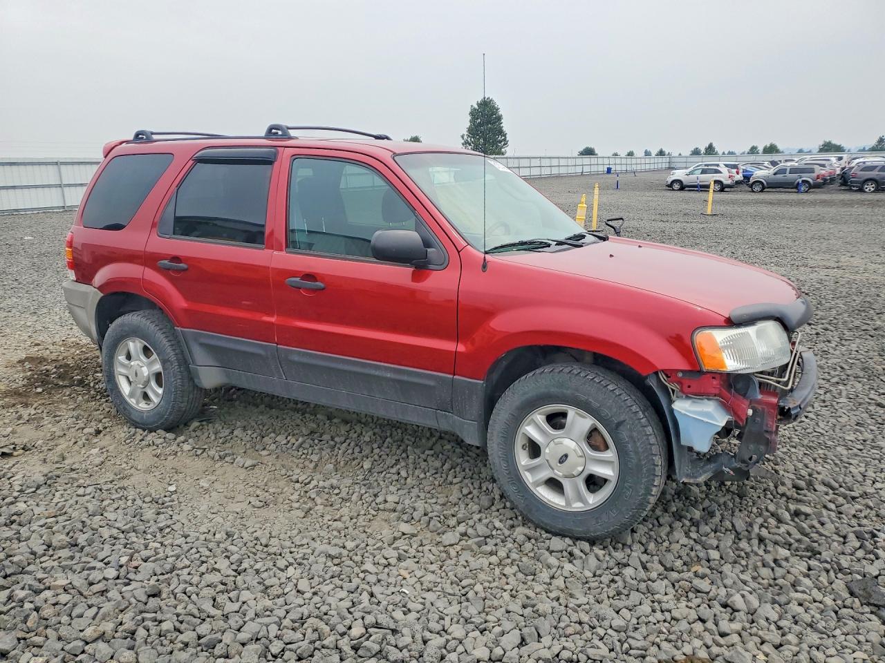 2004 FORD ESCAPE