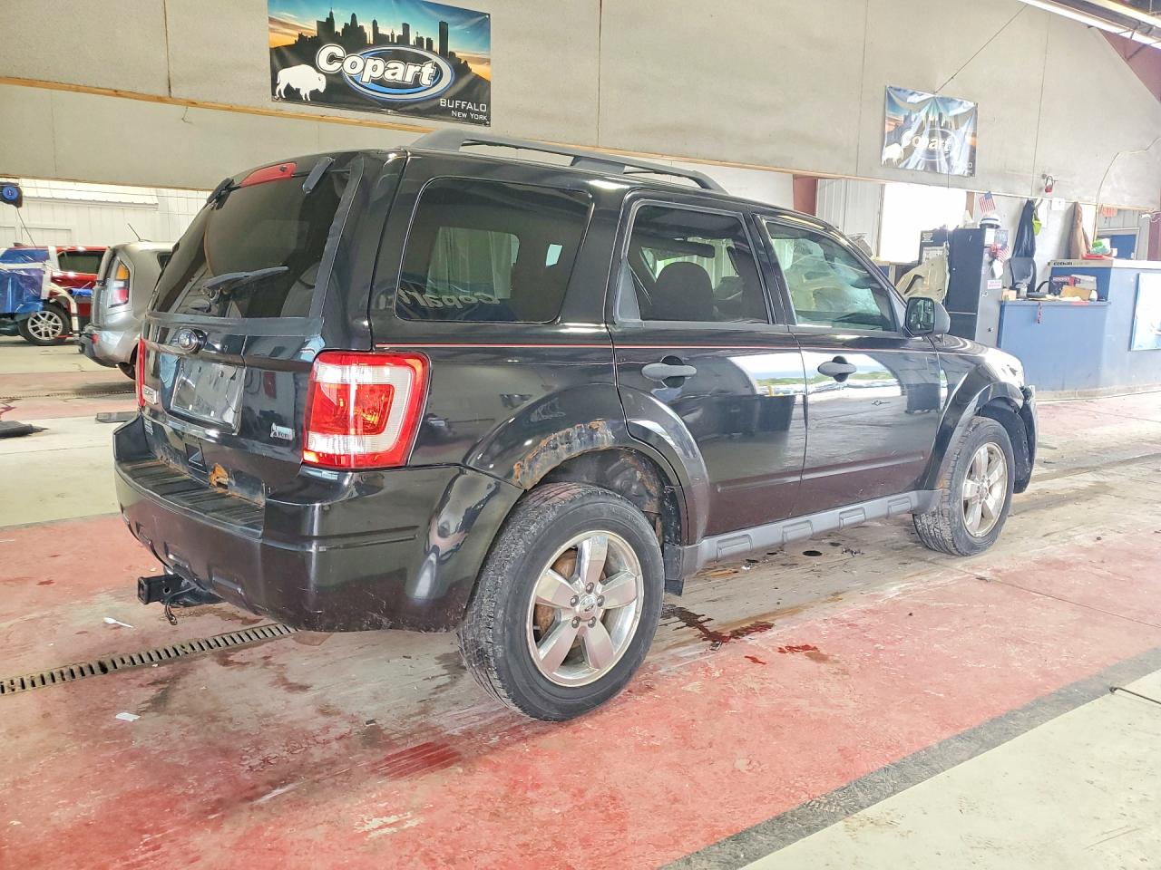 2011 FORD ESCAPE