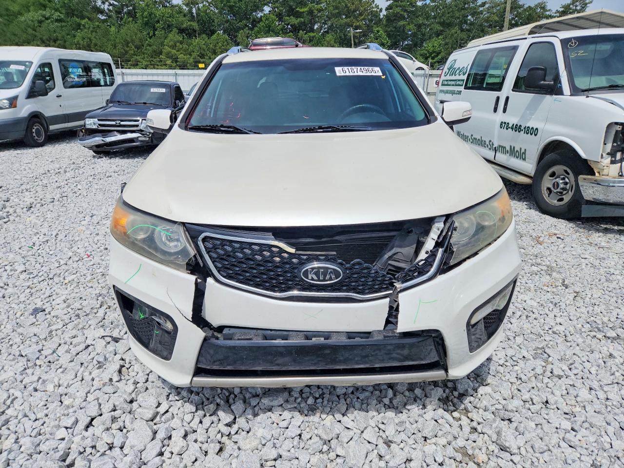 2013 KIA SORENTO