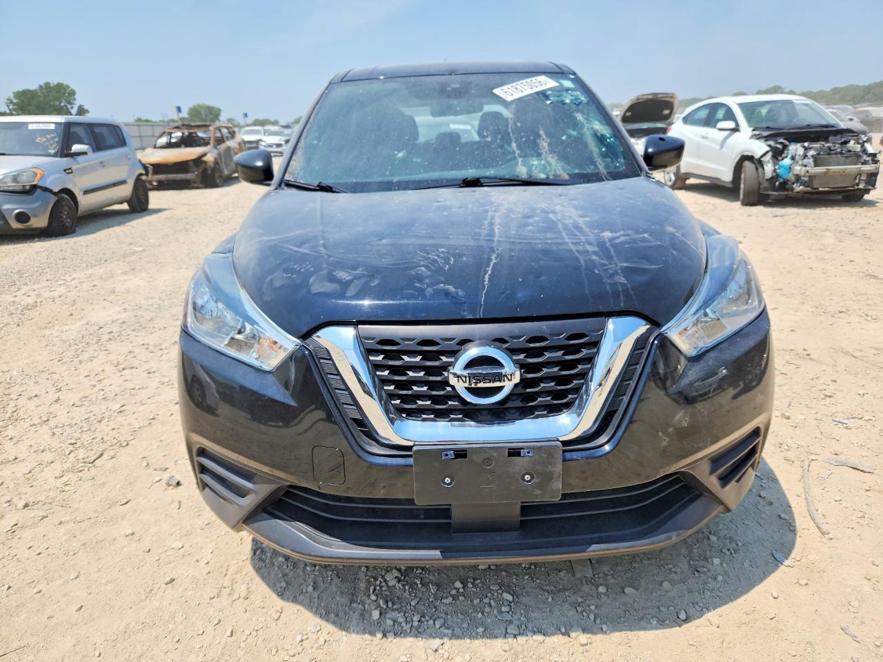2020 NISSAN KICKS