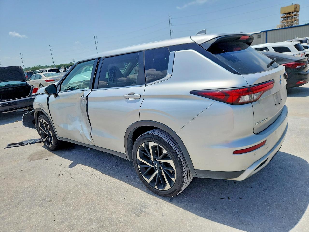 2024 MITSUBISHI OUTLANDER
