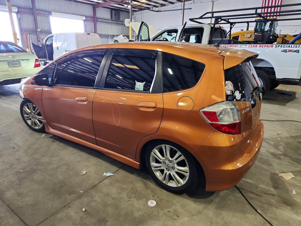 2010 HONDA FIT