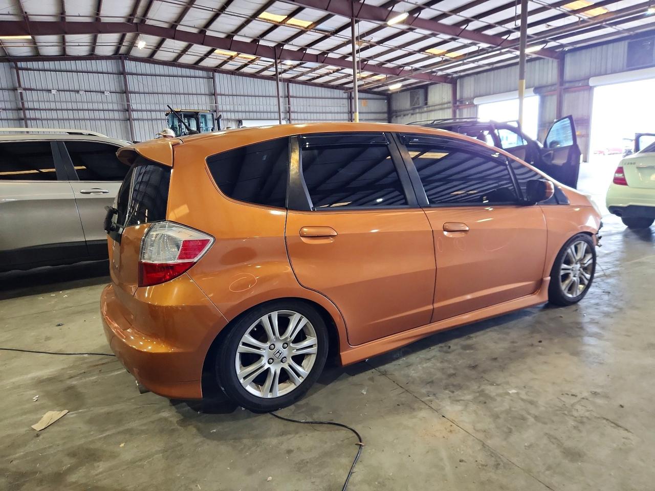 2010 HONDA FIT